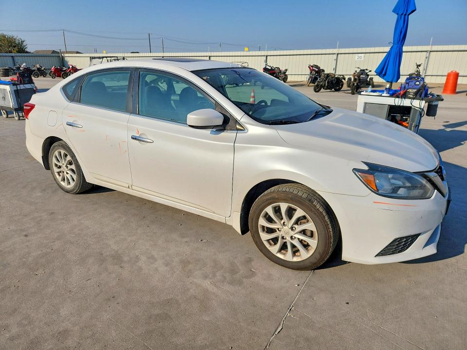 Продажа на аукционе авто 2017 Nissan Sentra, vin: 3N1AB7AP0HY383395, номер лота: 63109386