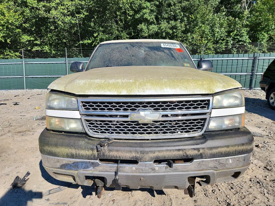 Продаж на аукціоні авто 2005 Chevrolet Silverado, vin: 1GCHK29UX5E156961, номер лоту: 65450306