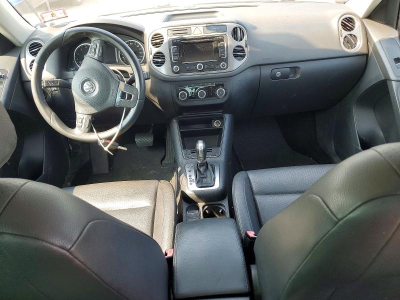 2011 Volkswagen Tiguan მანქანა იყიდება აუქციონზე, vin: WVGBV7AXXBW552468, აუქციონის ნომერი: 65033786