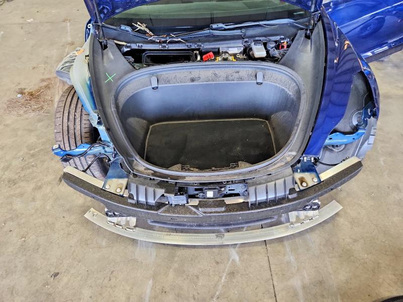Продажа на аукционе авто 2018 Tesla Model 3, vin: 5YJ3E1EB9JF083929, номер лота: 63107556