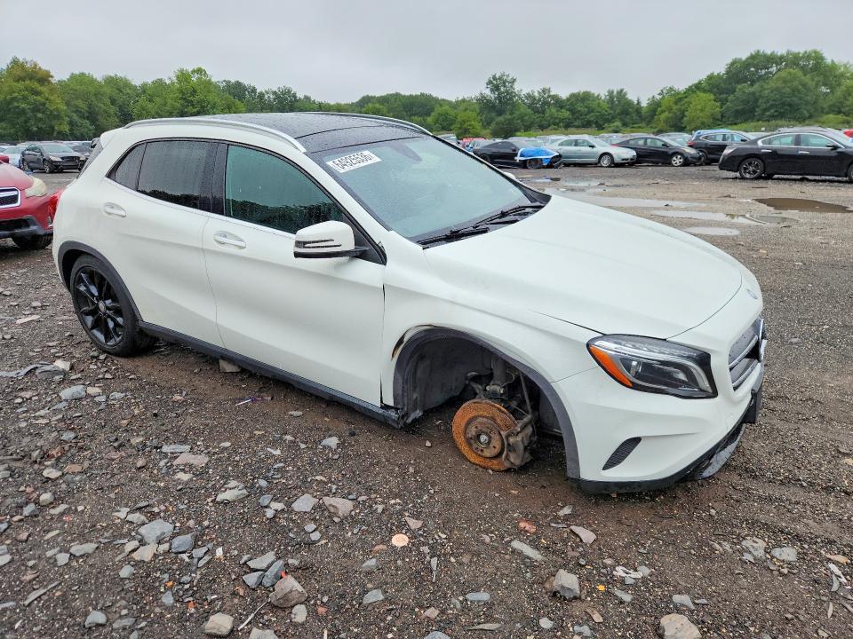 64925536 :رقم المزاد ، WDCTG4GB3HJ357048 vin ، 2017 Mercedes-benz Gla مزاد بيع