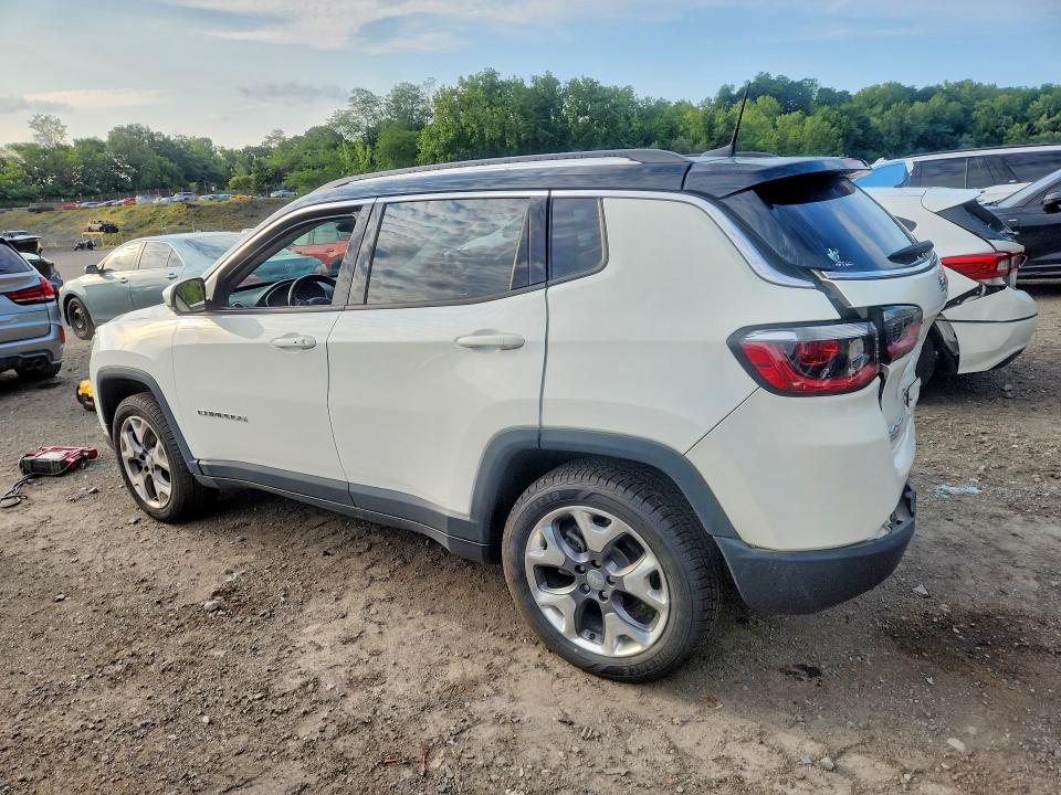 64225396 :رقم المزاد ، 3C4NJDCB3LT239153 vin ، 2020 Jeep Compass مزاد بيع