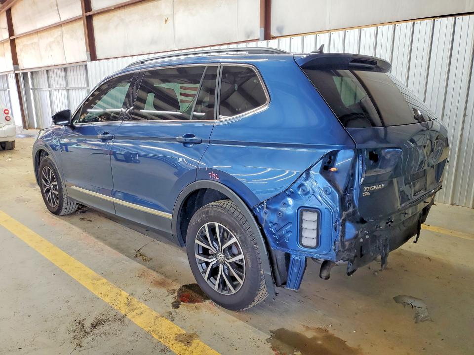 62724356 :رقم المزاد ، 3VV2B7AX8JM192663 vin ، 2018 Volkswagen Tiguan مزاد بيع