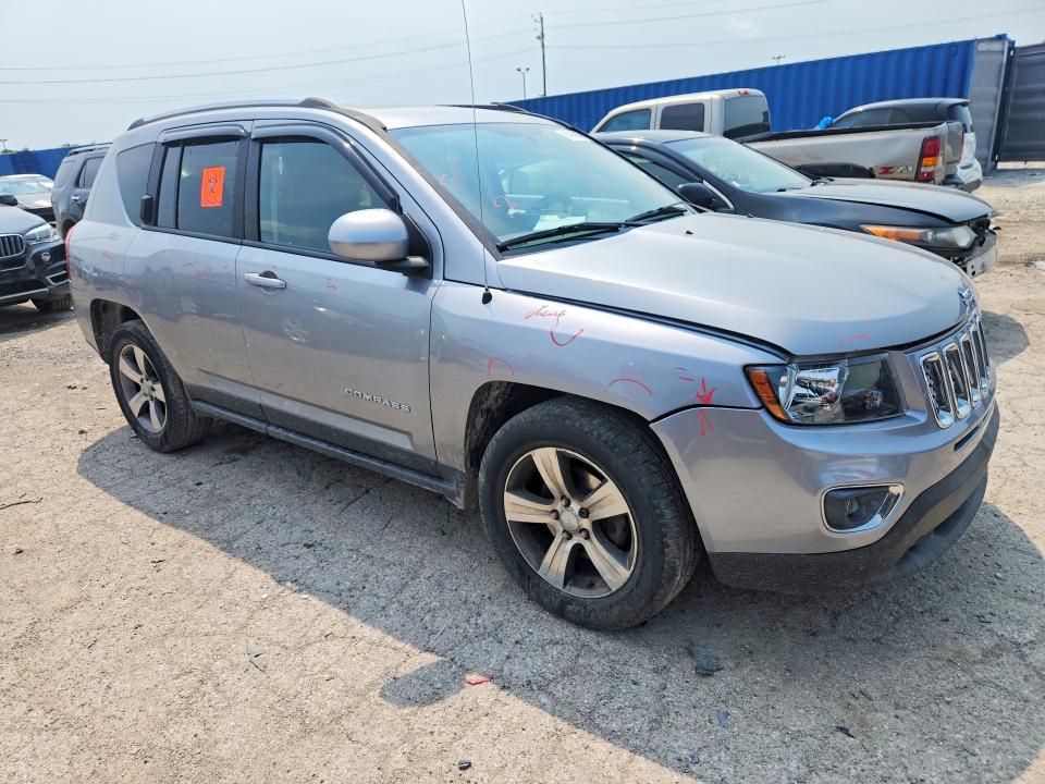 64040086 :رقم المزاد ، 1C4NJCEB4HD169277 vin ، 2017 Jeep Compass مزاد بيع