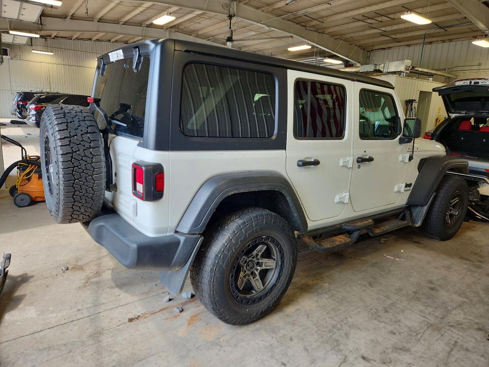 64207786 :رقم المزاد ، 1C4HJXKNXNW172929 vin ، 2022 Jeep Wrangler Unlimited مزاد بيع