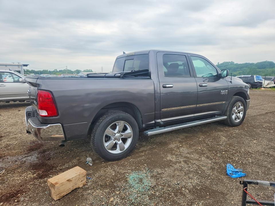 63682066 :رقم المزاد ، 1C6RR7LG2HS545185 vin ، 2017 Ram 1500 مزاد بيع