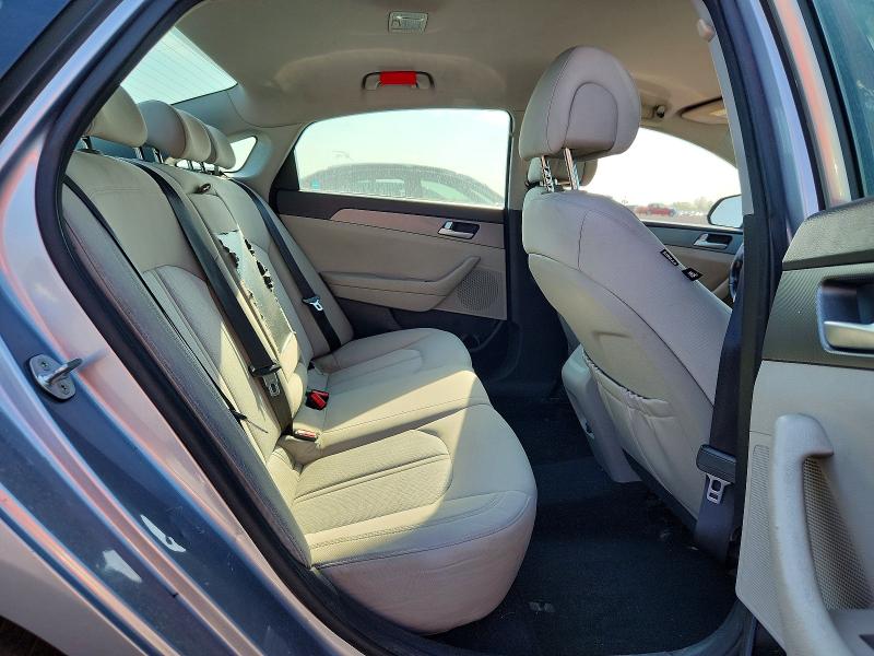 2016 Hyundai Sonata Hybrid მანქანა იყიდება აუქციონზე, vin: KMHE24L11GA008426, აუქციონის ნომერი: 65997496