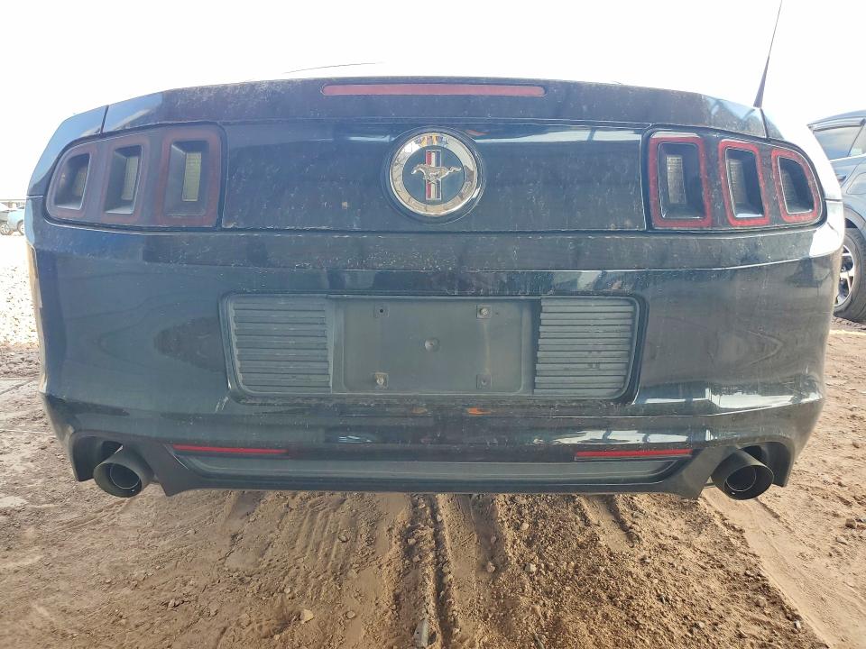 2014 Ford Mustang მანქანა იყიდება აუქციონზე, vin: 1ZVBP8AM3E5321820, აუქციონის ნომერი: 64445766