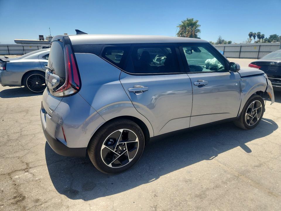 Продажа на аукционе авто 2025 Kia Soul, vin: KNDJ33AU2S7955343, номер лота: 63524346