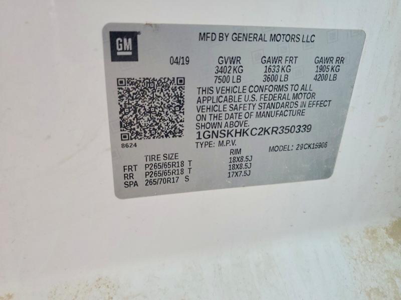 Продаж на аукціоні авто 2019 Chevrolet Suburban, vin: 1GNSKHKC2KR350339, номер лоту: 64535946