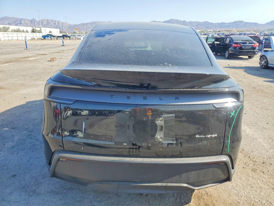 Продаж на аукціоні авто 2026 Tesla Model Y, vin: 7SAYGDEE8TF400648, номер лоту: 63710256