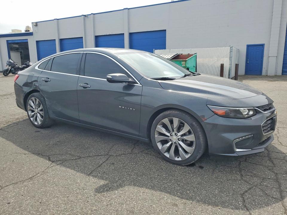 65929646 :رقم المزاد ، 1G1ZH5SX4HF151500 vin ، 2017 Chevrolet Malibu مزاد بيع