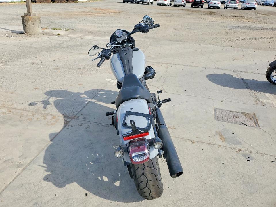 62641686 :رقم المزاد ، 1HD1YWA27SB041134 vin ، 2025 Harley-davidson Fxlrs مزاد بيع