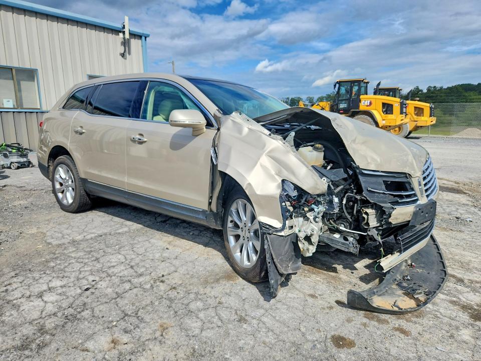 Aukcja sprzedaży 2017 Lincoln Mkt, vin: 2LMHJ5FK4HBL00060, numer aukcji: 66657746