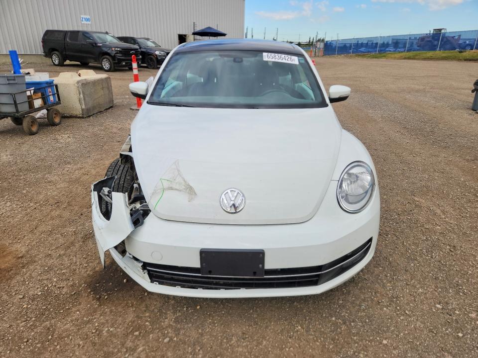 65836426 :رقم المزاد ، 3VWJ07AT4FM630306 vin ، 2015 Volkswagen Beetle مزاد بيع
