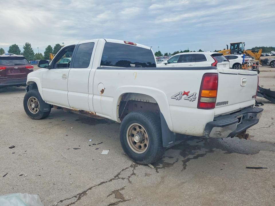 64215056 :رقم المزاد ، 1GTHK29U12E303437 vin ، 2002 Gmc Sierra مزاد بيع