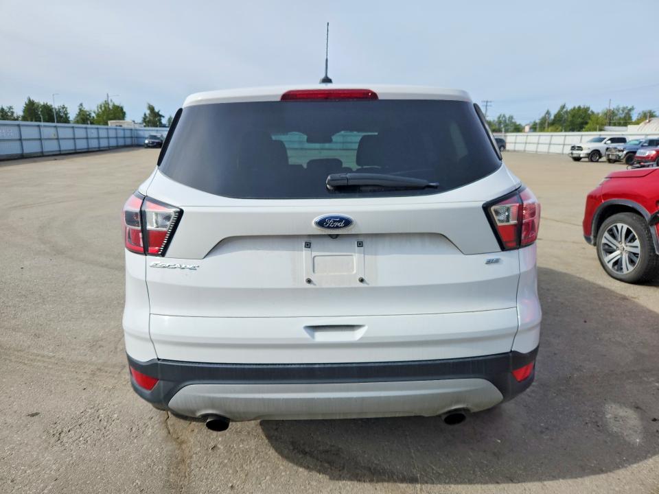 Продажа на аукционе авто 2017 Ford Escape, vin: 1FMCU9GD4HUC27481, номер лота: 67204526