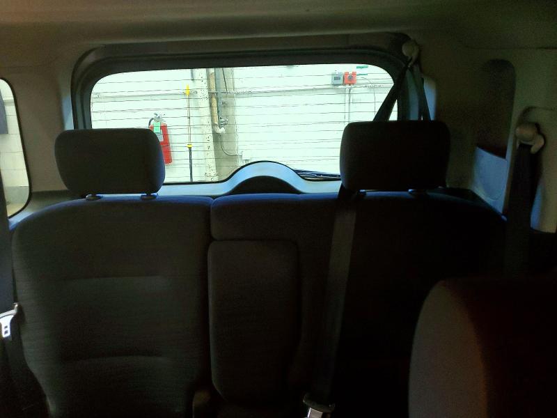 63707096 :رقم المزاد ، JN8AZ2KR5AT166925 vin ، 2010 Nissan Cube مزاد بيع