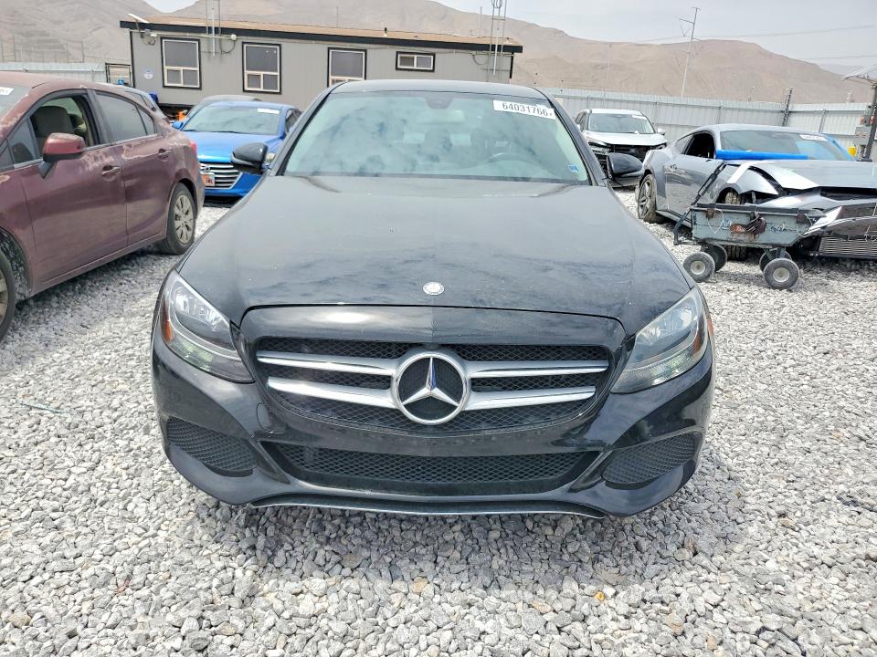2017 Mercedes-benz C მანქანა იყიდება აუქციონზე, vin: 55SWF4KB7HU222657, აუქციონის ნომერი: 64031766