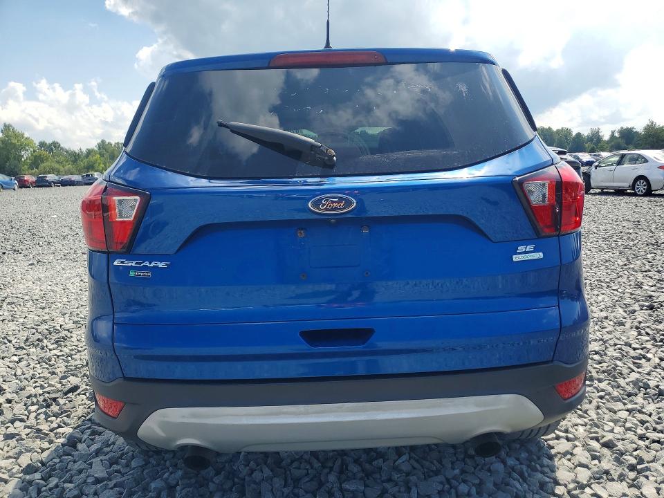 2019 Ford Escape მანქანა იყიდება აუქციონზე, vin: 1FMCU0GD3KUB30775, აუქციონის ნომერი: 67077776