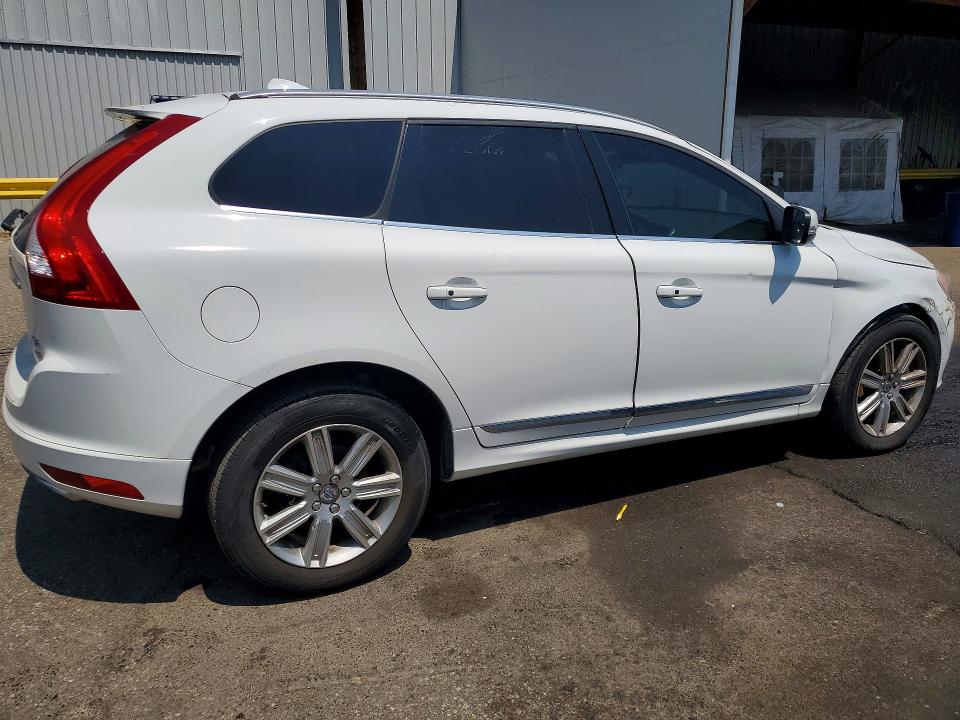 64237496 :رقم المزاد ، YV4612RK7G2796359 vin ، 2016 Volvo Xc60 مزاد بيع