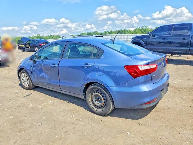 64892716 :رقم المزاد ، KNADM4A31G6647338 vin ، 2016 Kia Rio مزاد بيع