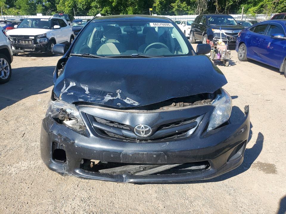 66576606 :رقم المزاد ، 2T1BU4EE4DC092315 vin ، 2013 Toyota Corolla مزاد بيع