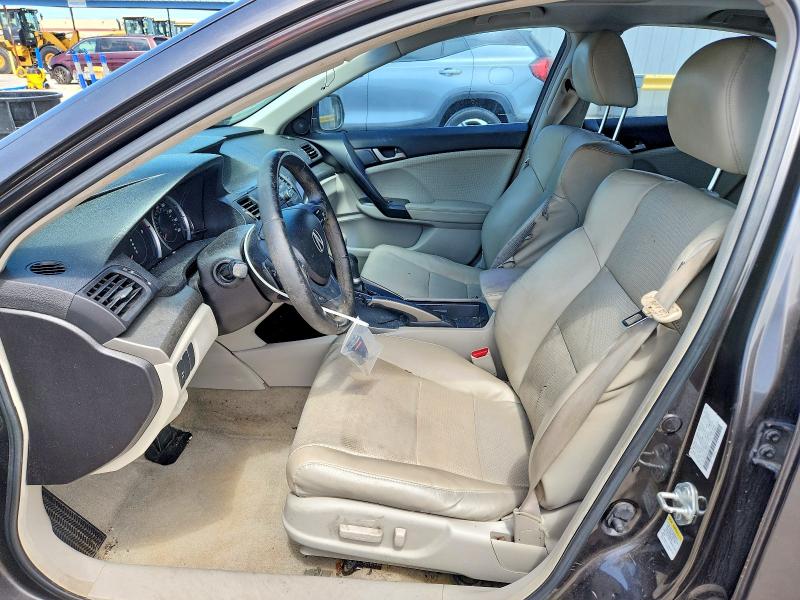 65324206 :رقم المزاد ، JH4CU4F48AC000555 vin ، 2010 Acura Tsx مزاد بيع