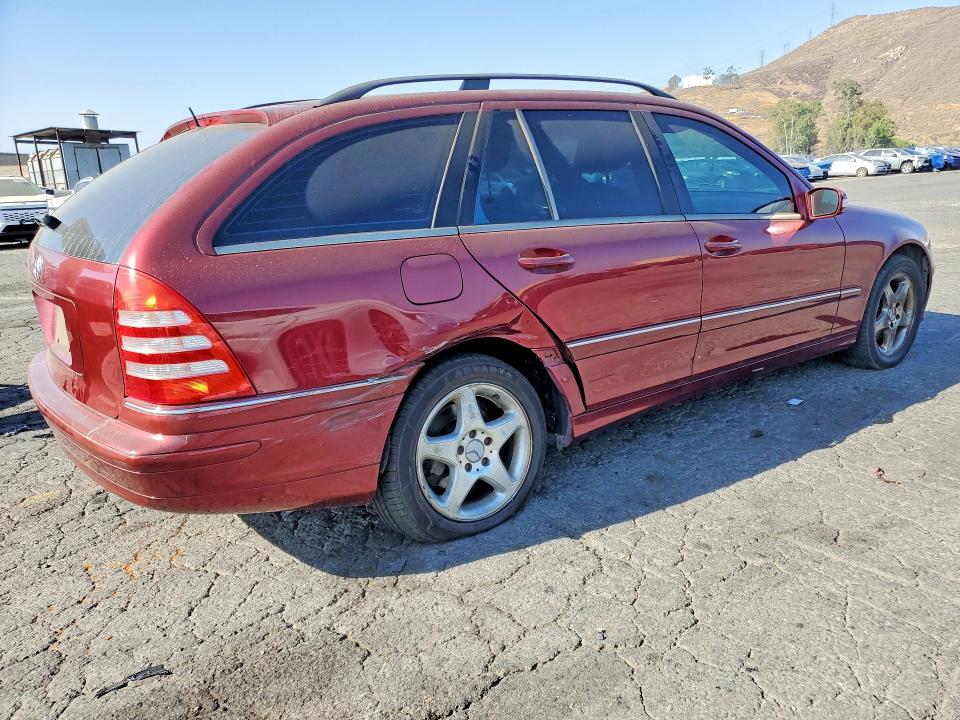 63772126 :رقم المزاد ، WDBRH64J32F116944 vin ، 2002 Mercedes-benz C مزاد بيع