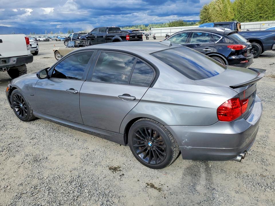 67006656 :رقم المزاد ، WBAPK7C51AA457899 vin ، 2010 Bmw 328 مزاد بيع