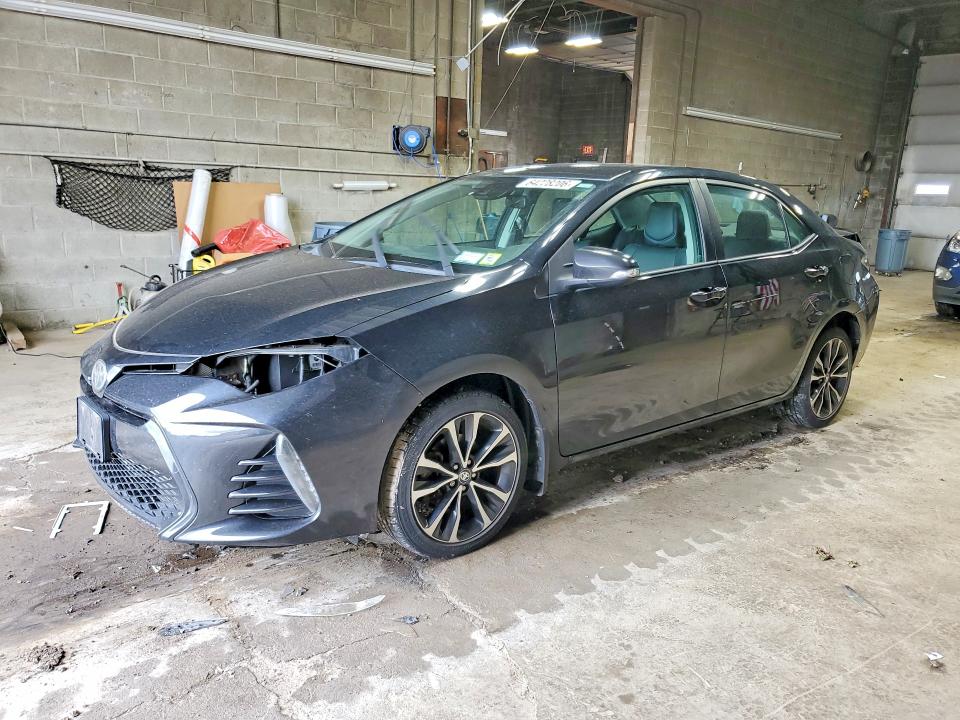 64228206 :رقم المزاد ، 2T1BURHE1HC915197 vin ، 2017 Toyota Corolla مزاد بيع