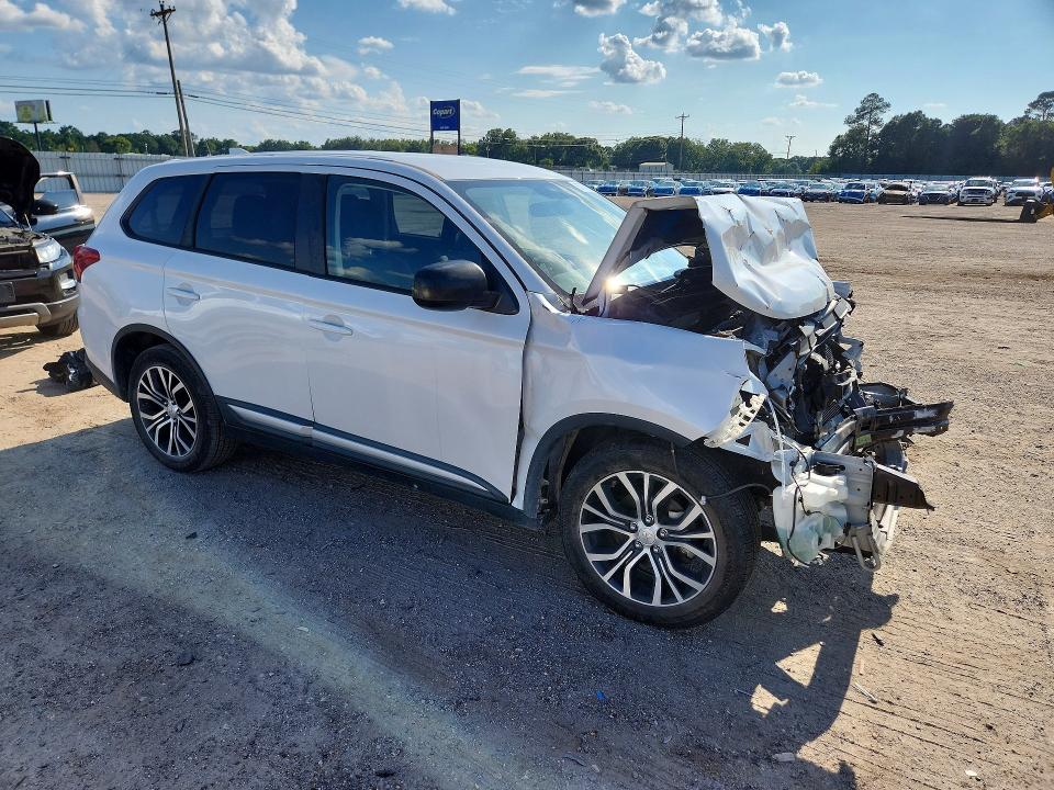 Продажа на аукционе авто 2017 Mitsubishi Outlander, vin: JA4AD2A36HZ038637, номер лота: 63787366