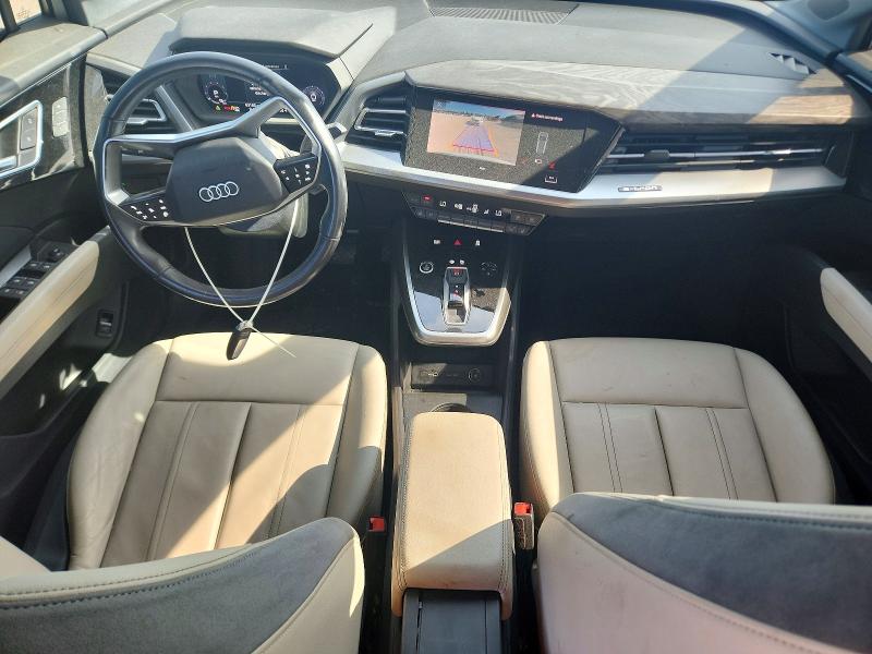 64676826 :رقم المزاد ، WA1H2BFZ9NP013997 vin ، 2022 Audi Q4 E-tron مزاد بيع