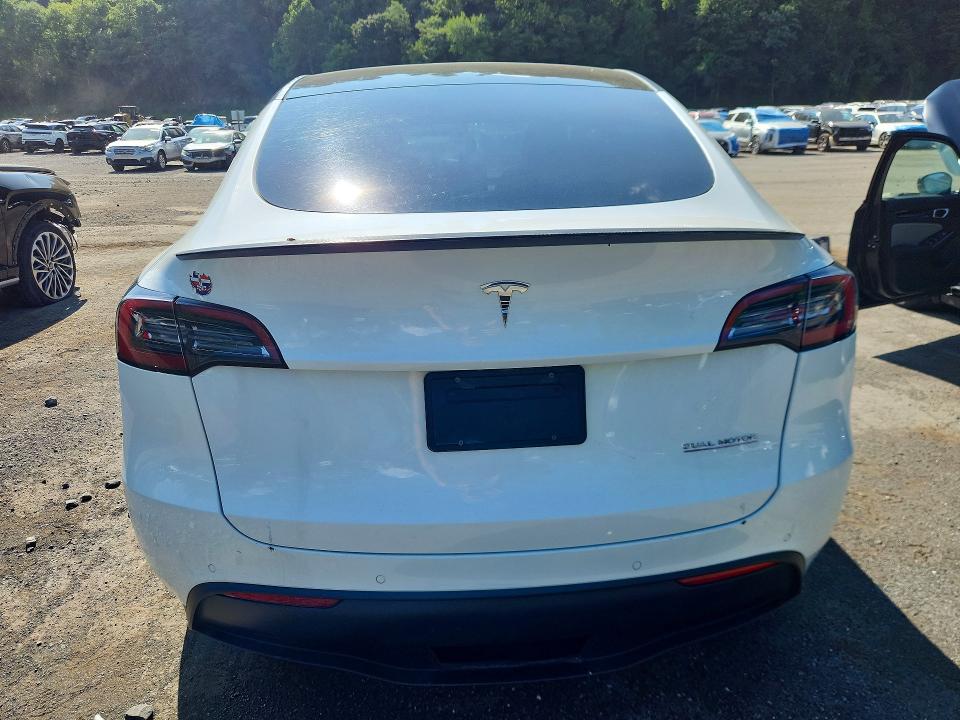 2022 Tesla Model Y მანქანა იყიდება აუქციონზე, vin: 7SAYGDEF0NF541645, აუქციონის ნომერი: 64382756