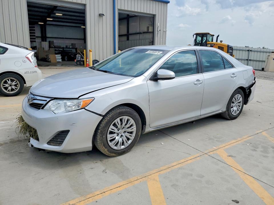 65366676 :رقم المزاد ، 4T1BF1FKXCU080857 vin ، 2012 Toyota Camry مزاد بيع