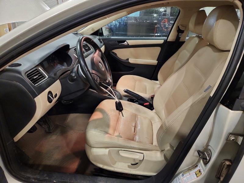 65438836 :رقم المزاد ، 3VWBX7AJ3BM353219 vin ، 2011 Volkswagen Jetta مزاد بيع