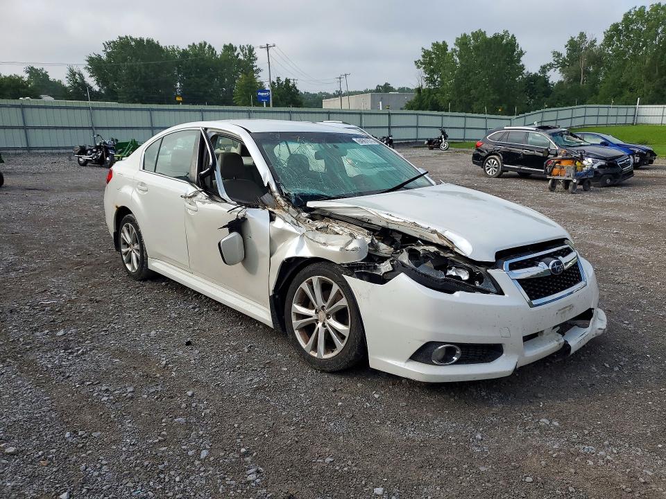 64961576 :رقم المزاد ، 4S3BMBC65E3007881 vin ، 2014 Subaru Legacy مزاد بيع