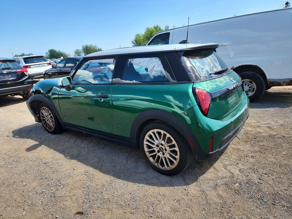 Продаж на аукціоні авто 2025 Mini Cooper, vin: WMW23GD05S2W12492, номер лоту: 64922926