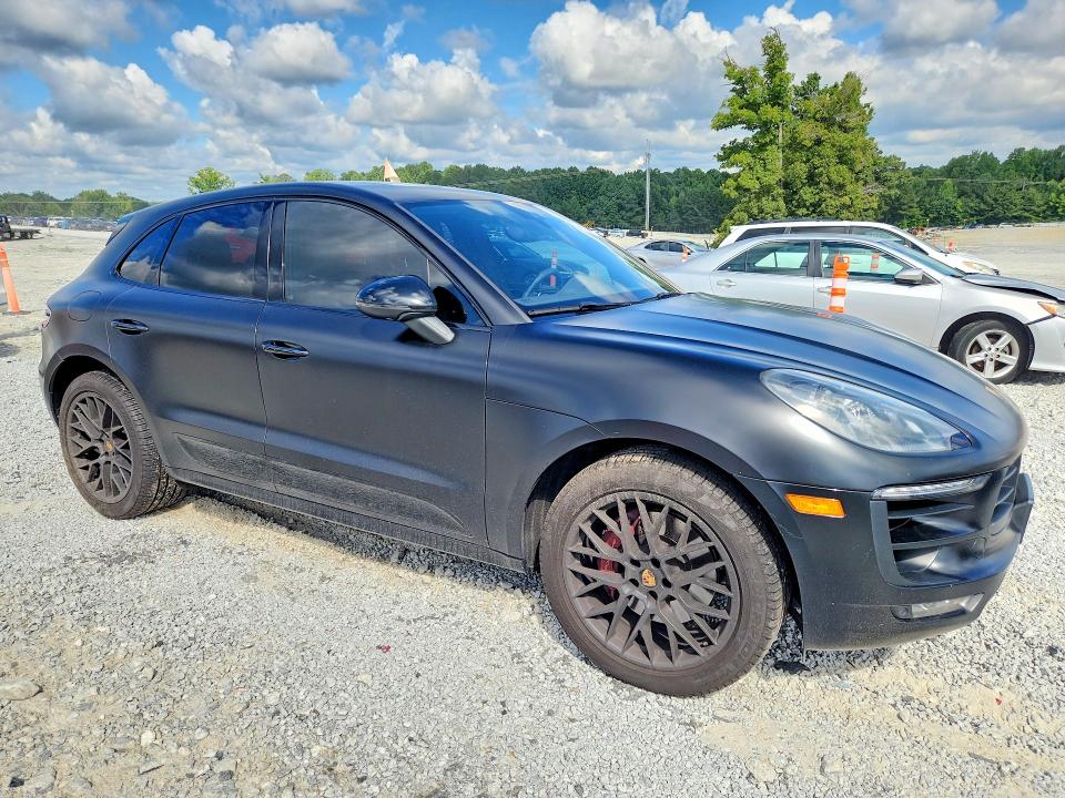 Auction sale of the 2017 Porsche Macan, vin: WP1AG2A54HLB53754, lot number: 63381776