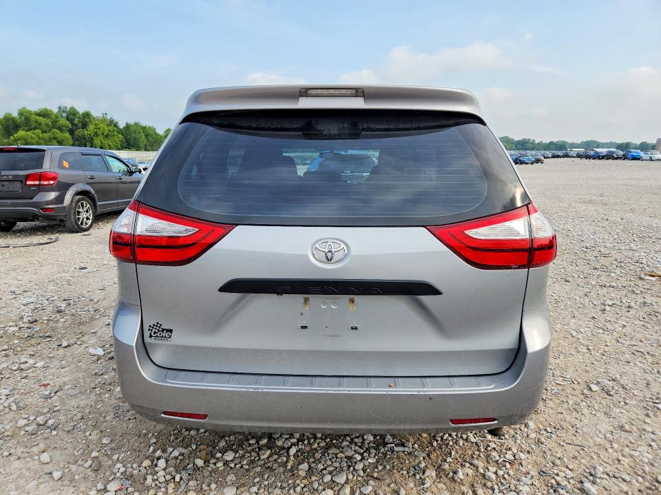 Продажа на аукционе авто 2015 Toyota Sienna, vin: 5TDZK3DC6FS615746, номер лота: 63693876