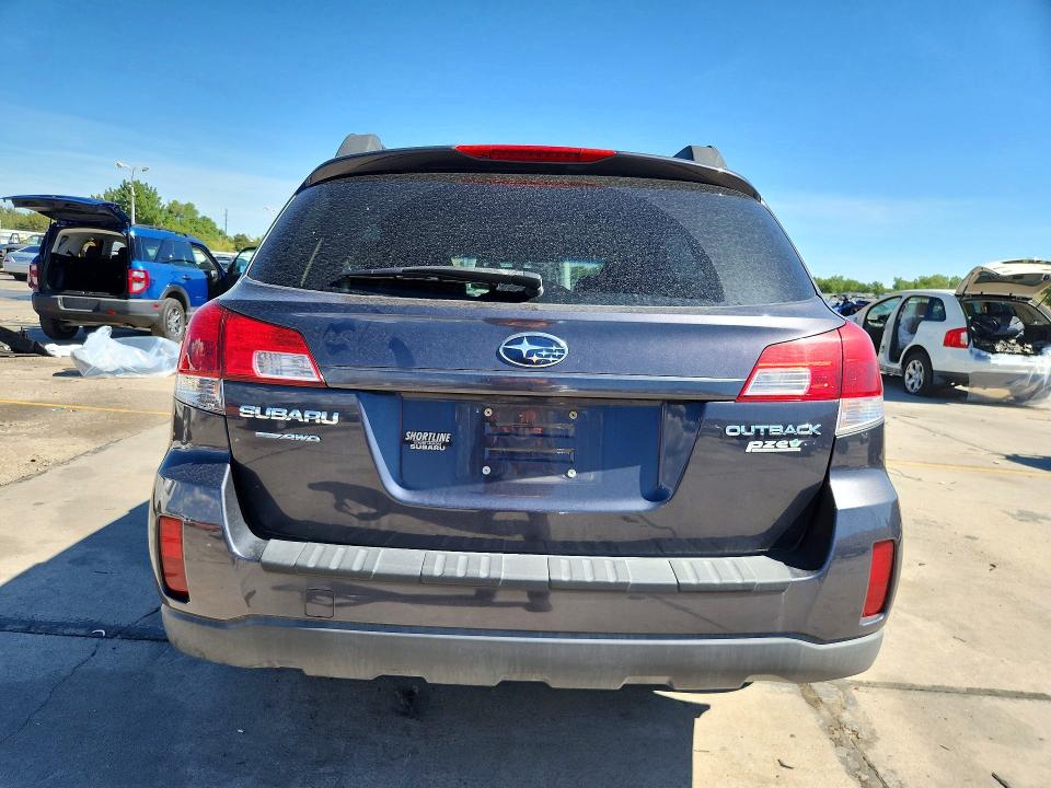 2010 Subaru Outback მანქანა იყიდება აუქციონზე, vin: 4S4BRBKC8A3384493, აუქციონის ნომერი: 65821416