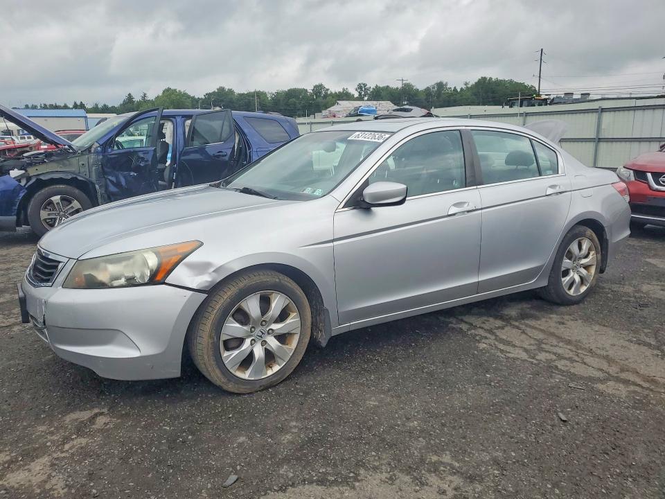 Aukcja sprzedaży 2008 Honda Accord, vin: 1HGCP25838A070683, numer aukcji: 63122636