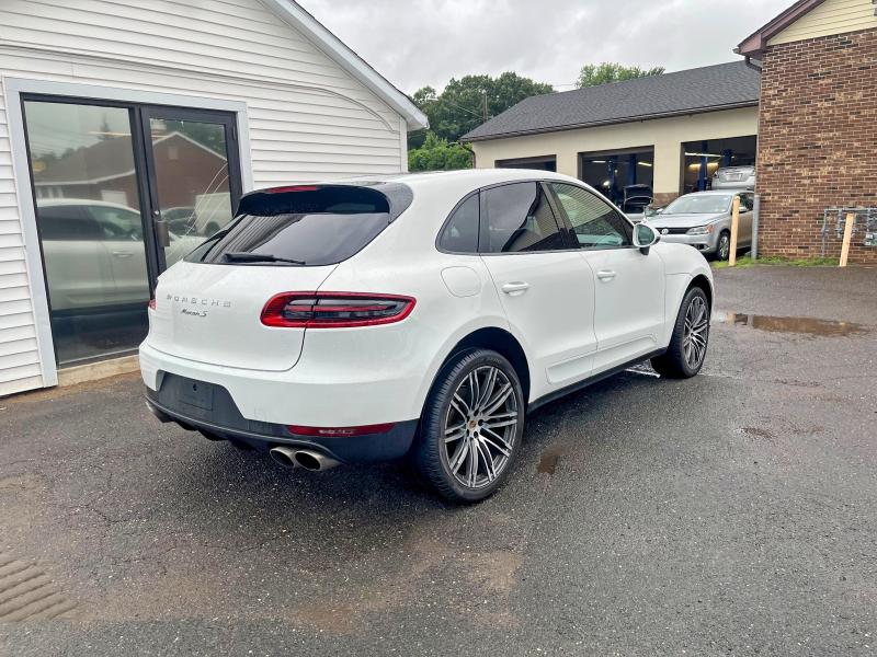 2015 Porsche Macan მანქანა იყიდება აუქციონზე, vin: WP1AB2A59FLB63160, აუქციონის ნომერი: 63898706