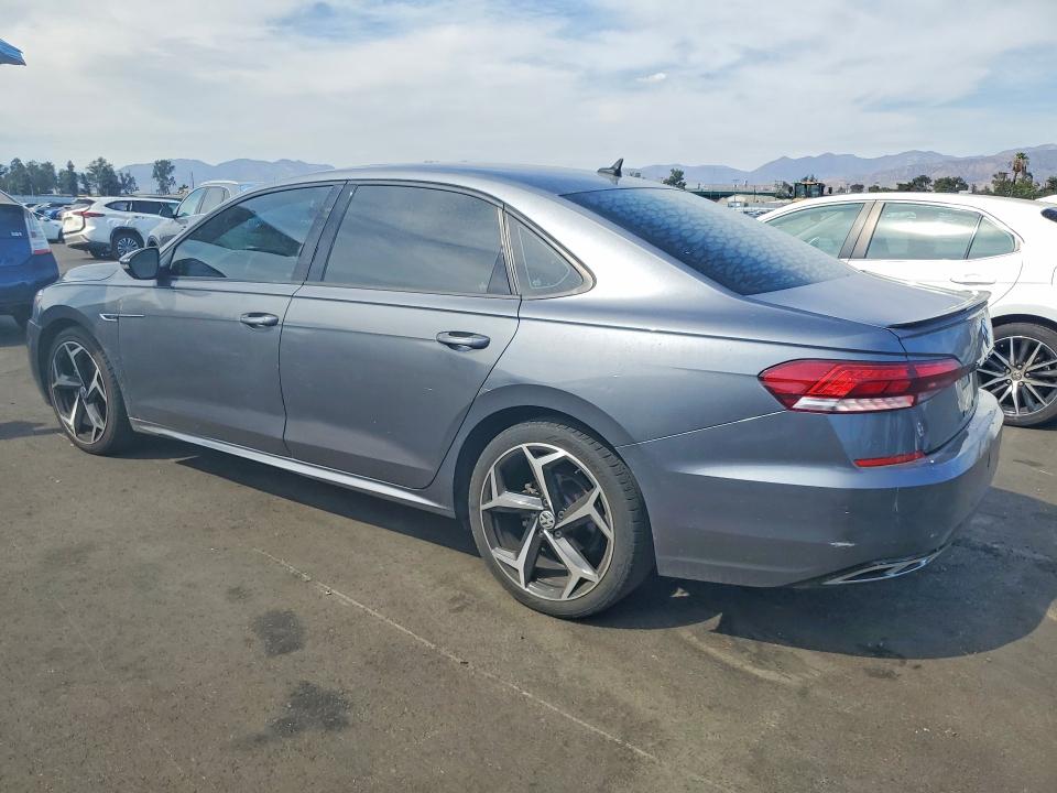 67193526 :رقم المزاد ، 1VWMA7A38LC017550 vin ، 2020 Volkswagen Passat مزاد بيع