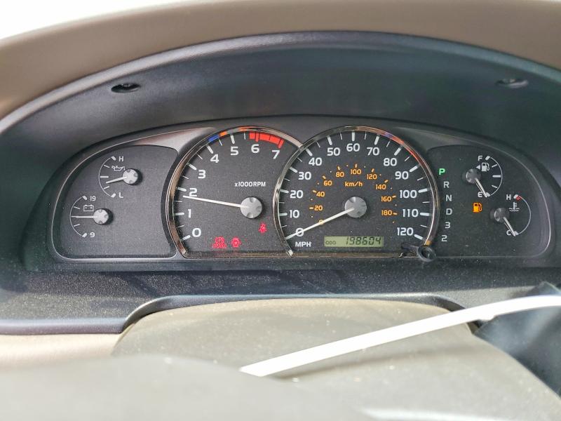 64419416 :رقم المزاد ، 5TDBT44A85S242503 vin ، 2005 Toyota Sequoia مزاد بيع