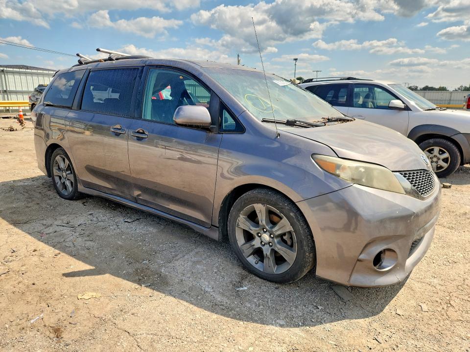2012 Toyota Sienna მანქანა იყიდება აუქციონზე, vin: 5TDXK3DC2CS181084, აუქციონის ნომერი: 66100796