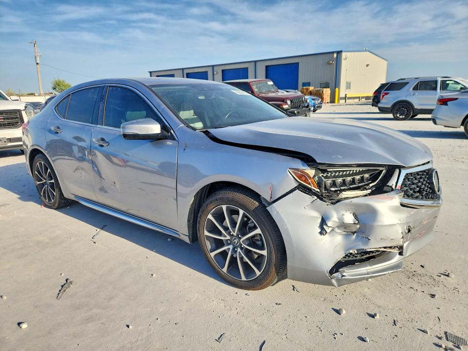 65657496 :رقم المزاد ، 19UUB2F50JA009370 vin ، 2018 Acura Tlx مزاد بيع