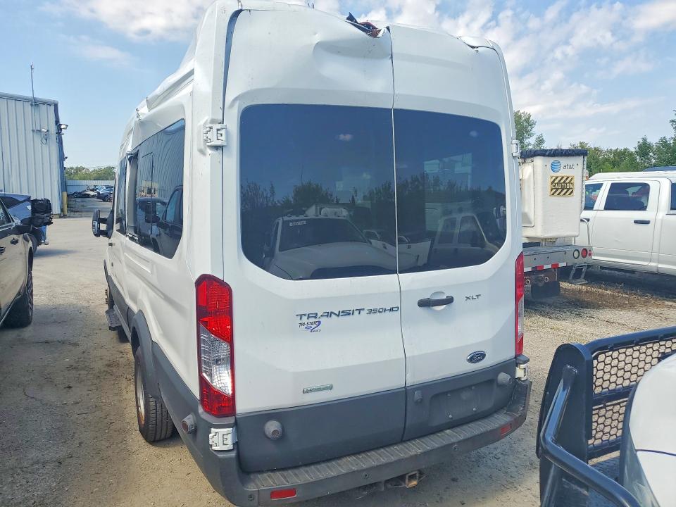 66471206 :رقم المزاد ، 1FBVU4XG2HKB27468 vin ، 2017 Ford Transit مزاد بيع