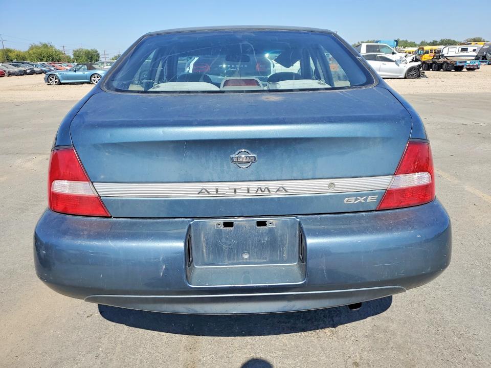 2001 Nissan Altima მანქანა იყიდება აუქციონზე, vin: 1N4DL01D21C216156, აუქციონის ნომერი: 67403426