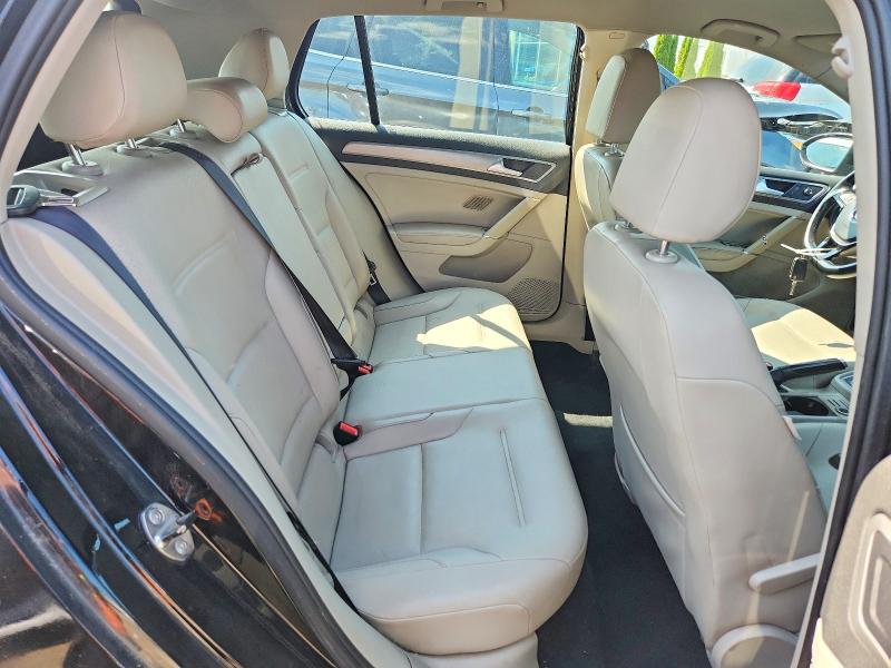 64583896 :رقم المزاد ، 3VW217AU8FM015414 vin ، 2015 Volkswagen Golf مزاد بيع